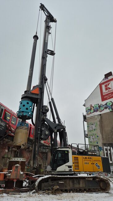 Eines unserer Bohrgeräte im Einsatz an der Sternbrücke